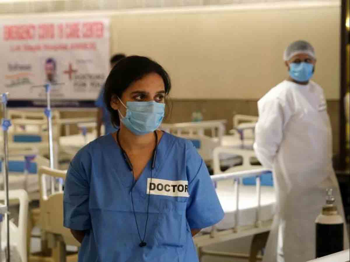 Omicron : ఇప్ప‌ట్లో లాక్‌డౌన్ లేన‌ట్టే..!