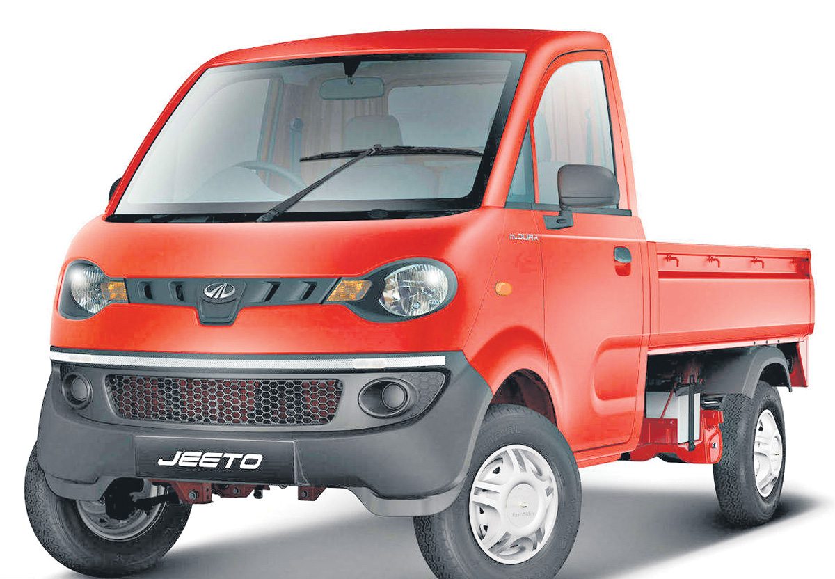 మహీంద్రా ట్రక్కులకు మైలేజీ గ్యారంటీ