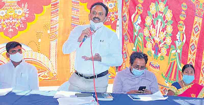 దళితుల కుటుంబాల్లో  వెలుగులు