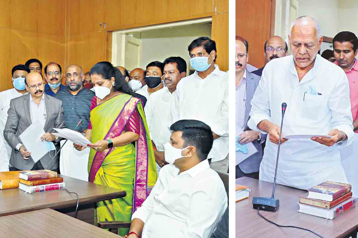 ఎమ్మెల్సీలుగా కవిత, దామోదర్‌రెడ్డి ప్రమాణం