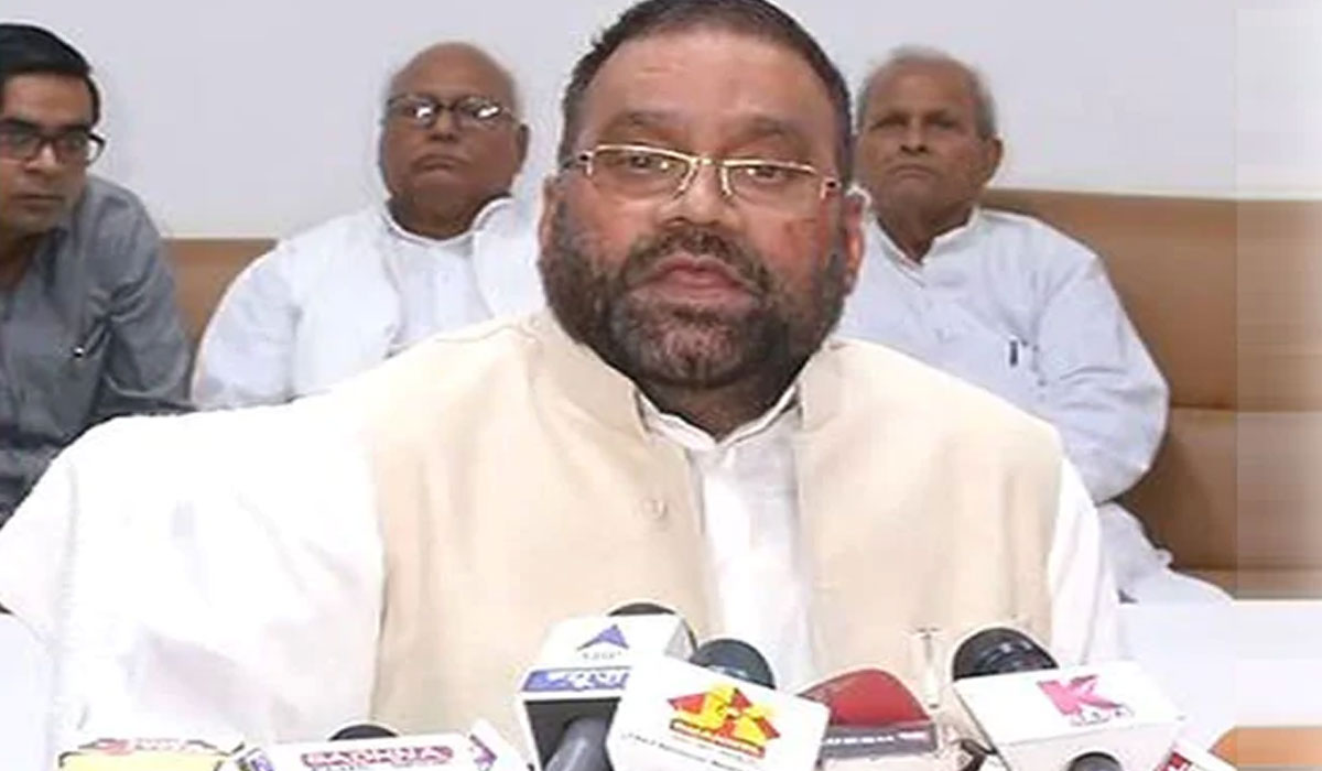 UP | కీల‌క స‌మ‌యంలో యూపీ బీజేపీలో కుదుపు.. మంత్రి ప‌ద‌వికి రాజీనామా చేసిన స్వామి మౌర్య