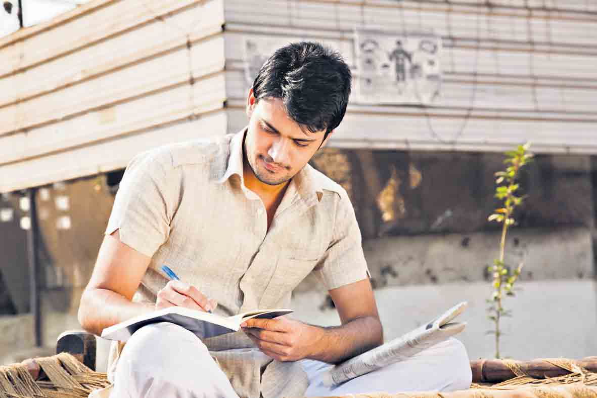 What was the GST collection in 2021?