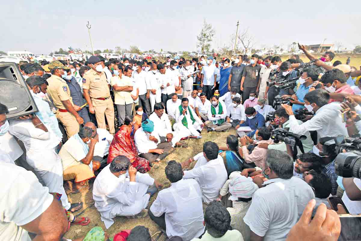 రైతులకు అండగా కేసీఆర్‌