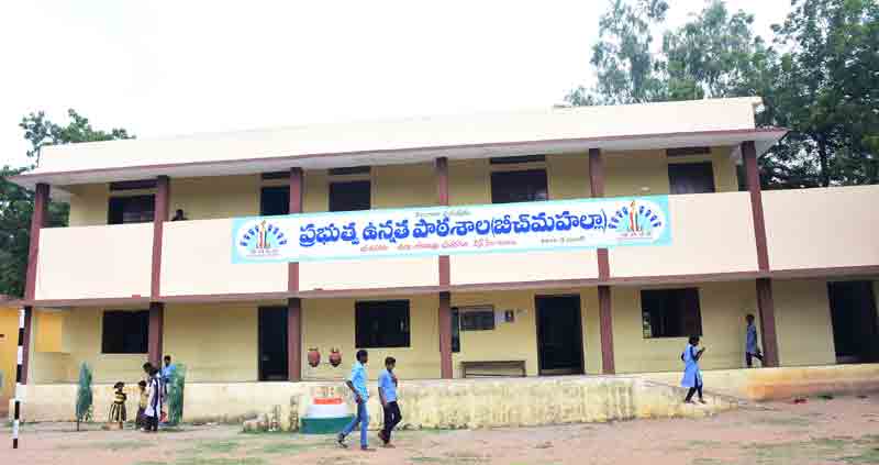 బడులకు..నిధులు వచ్చాయ్‌..