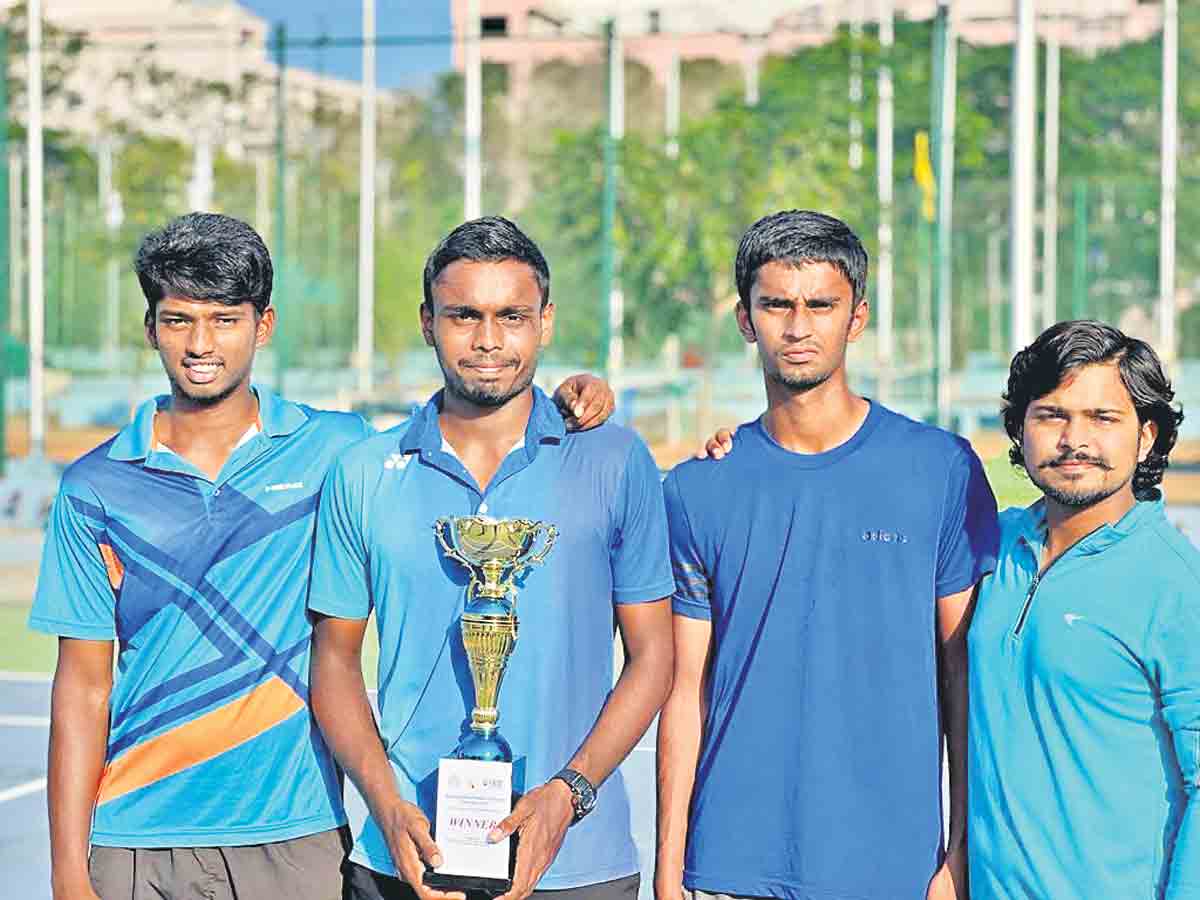 సౌత్‌జోన్‌ టెన్నిస్‌ విజేత ఉస్మానియా