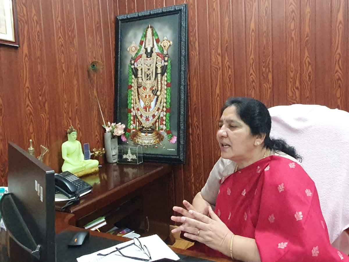 ఆ వైద్యానికి పెరుగుతున్న ఆదరణ..దానిని కాపాడాల్సిన బాధ్యత అందరిది : మంత్రి సత్యవతి
