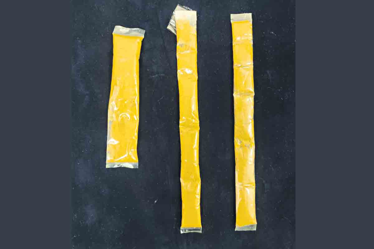 పేస్టు రూపంలో బంగారం