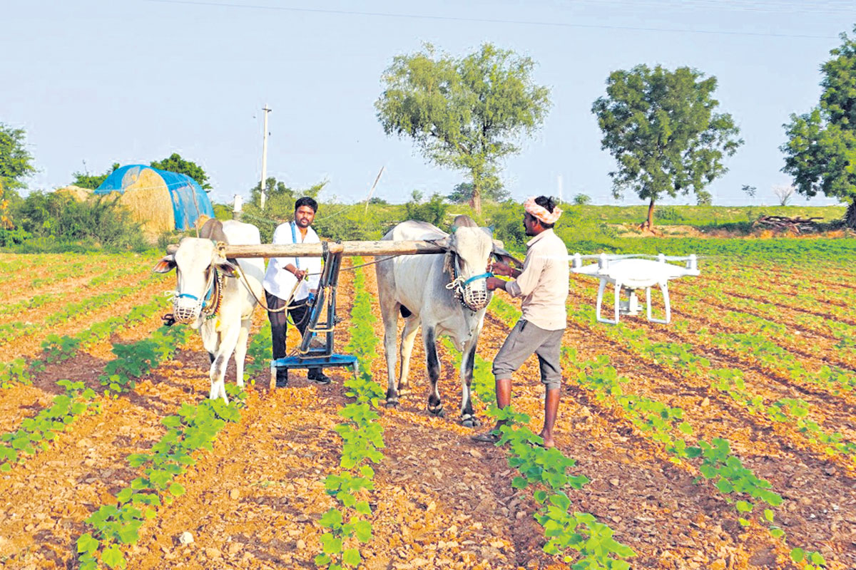 రైతుల‌కు అండ‌గా తెలంగాణ‌ సాఫ్ట్‌వేర్ ఇంజ‌నీర్లు.. వాళ్లు ఏం చేస్తున్నారో తెలుసా