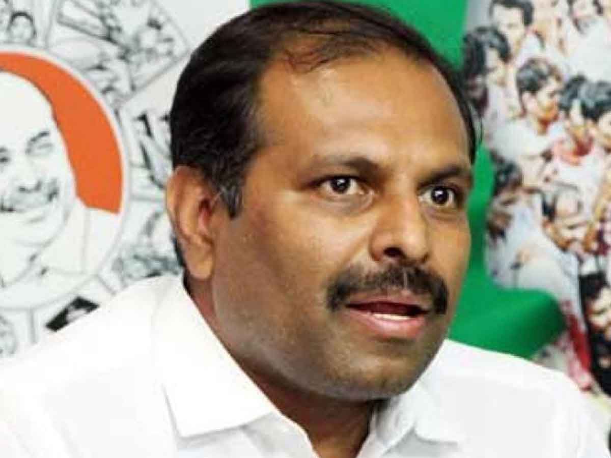 చంద్రబాబు సీనియారిటీతో ఎలాంటి ఉపయోగం లేదు: విప్ శ్రీకాంత్రెడ్డి
