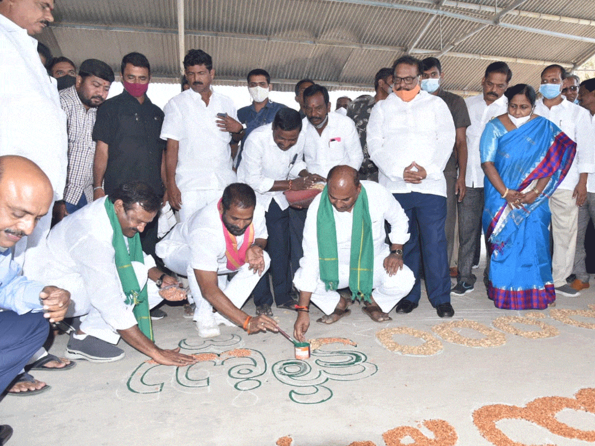 అతడి వల్లే రైతుల గౌరవం పెరిగింది : మంత్రి శ్రీనివాస్‌ గౌడ్‌