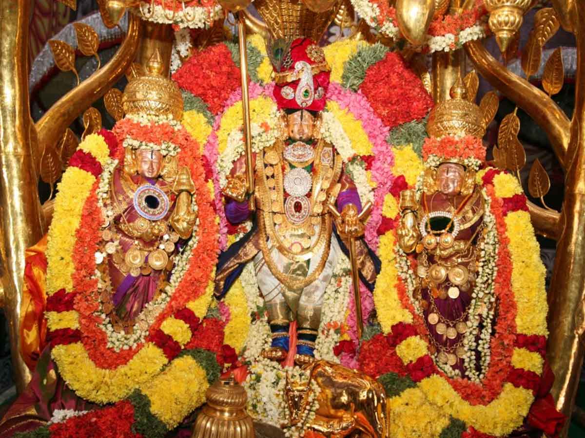 టీటీడీ కీలక నిర్ణ‌యం.. వ‌ర్చువ‌ల్ గా శ్రీవారి క‌ల్యాణోత్స‌వ సేవ‌..
