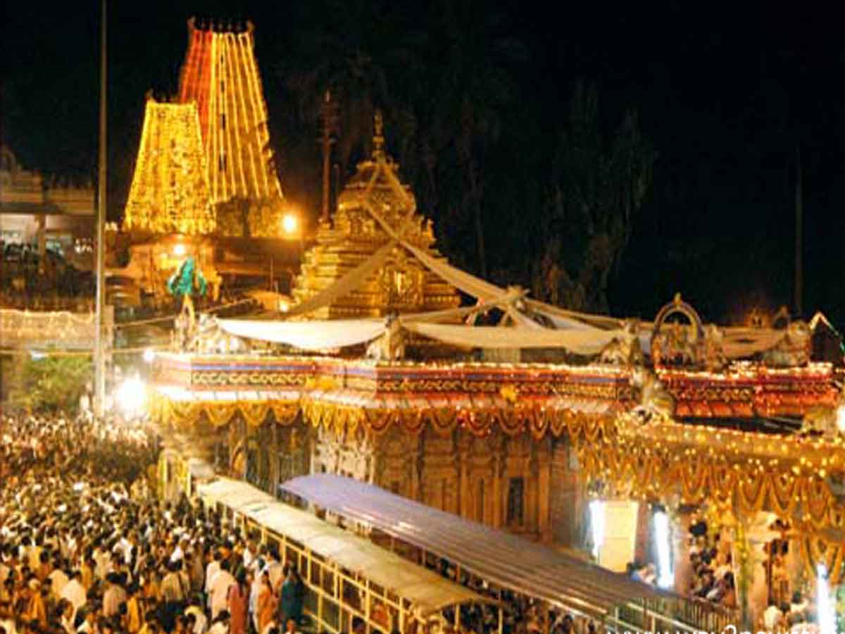 శివ‌రాత్రి బ్ర‌హ్మోత్స‌వాల‌కు శ్రీ‌శైలం సిద్ధం