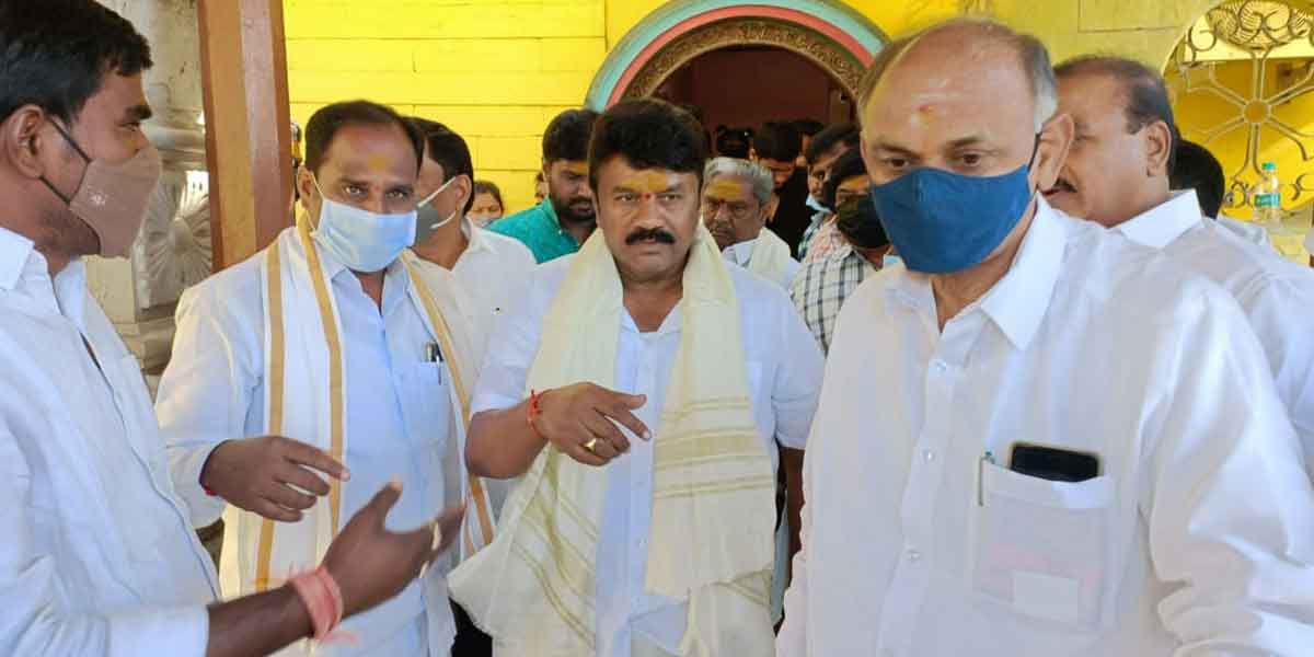 సీఎం కేసీఆర్‌ పాలనలోనే ఆలయాల అభివృద్ధి : మంత్రి తలసాని