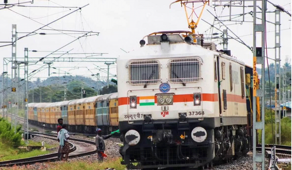 ద‌క్షిణ మ‌ధ్య రైల్వే ప‌రిధిలో మే 24 నుంచి ఆరు రైళ్లు ర‌ద్దు..