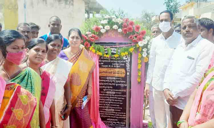 దేశానికే రోల్‌ మోడల్‌ తెలంగాణ