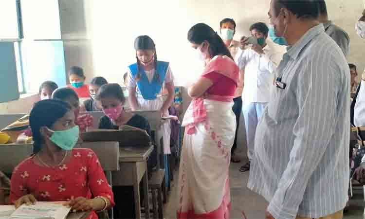 ఆలేరు పట్టణాభివృద్ధికి సహకరించాలి