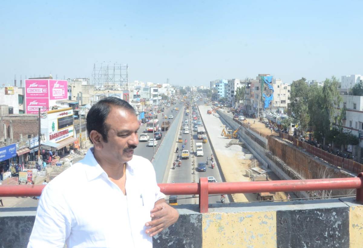 Underpass construction | రింగ్‌రోడ్డులో అండర్‌పాస్ నిర్మాణ పనులు వేగవంతం : ఎమ్మెల్యే దేవిరెడ్డి సుధీర్‌రెడ్డి
