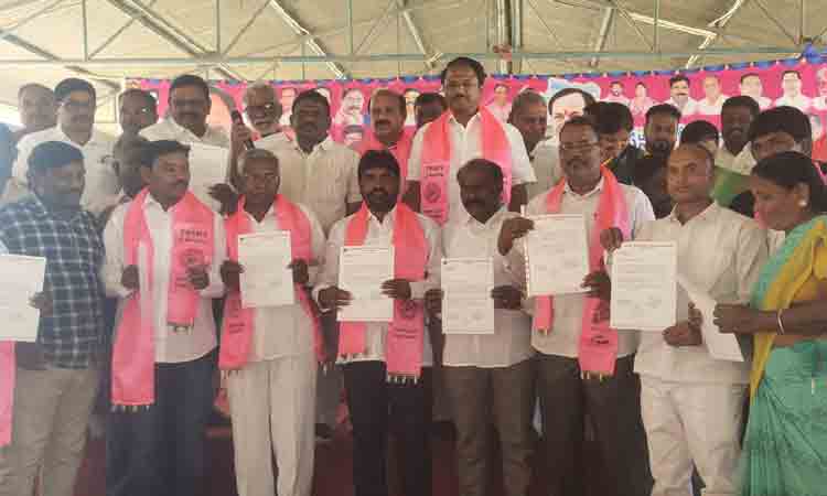 కార్మికులకు సర్కారు అండ