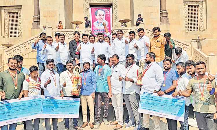 జననేత.. జన్మదిన వేడుక