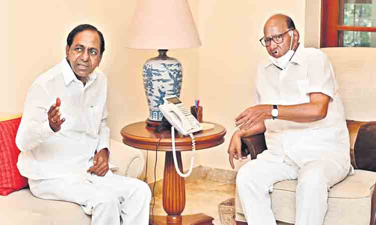 దేశానికి కేసీఆర్‌ అవసరం