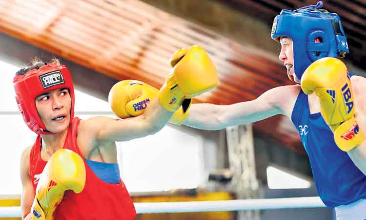 నిఖత్‌ జరీన్‌ పసిడి పంచ్‌