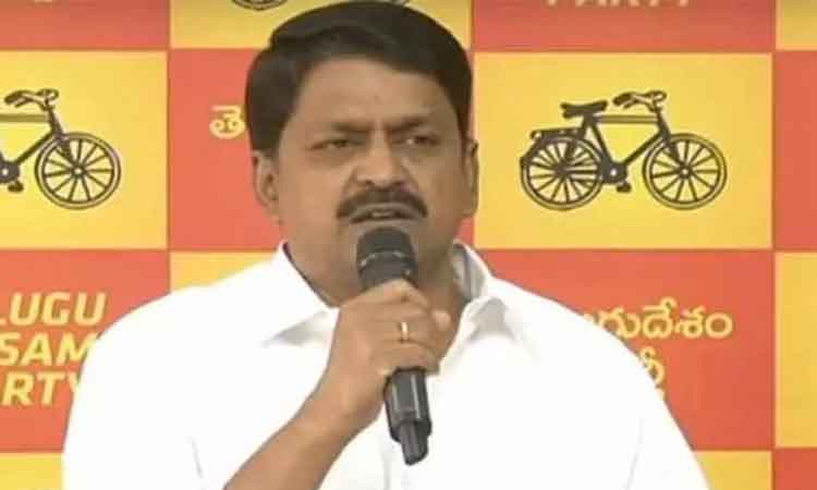 ఏపీలో రైతులకు ఆందోళన చేసే హక్కు లేదా ? : టీడీపీ నేత
