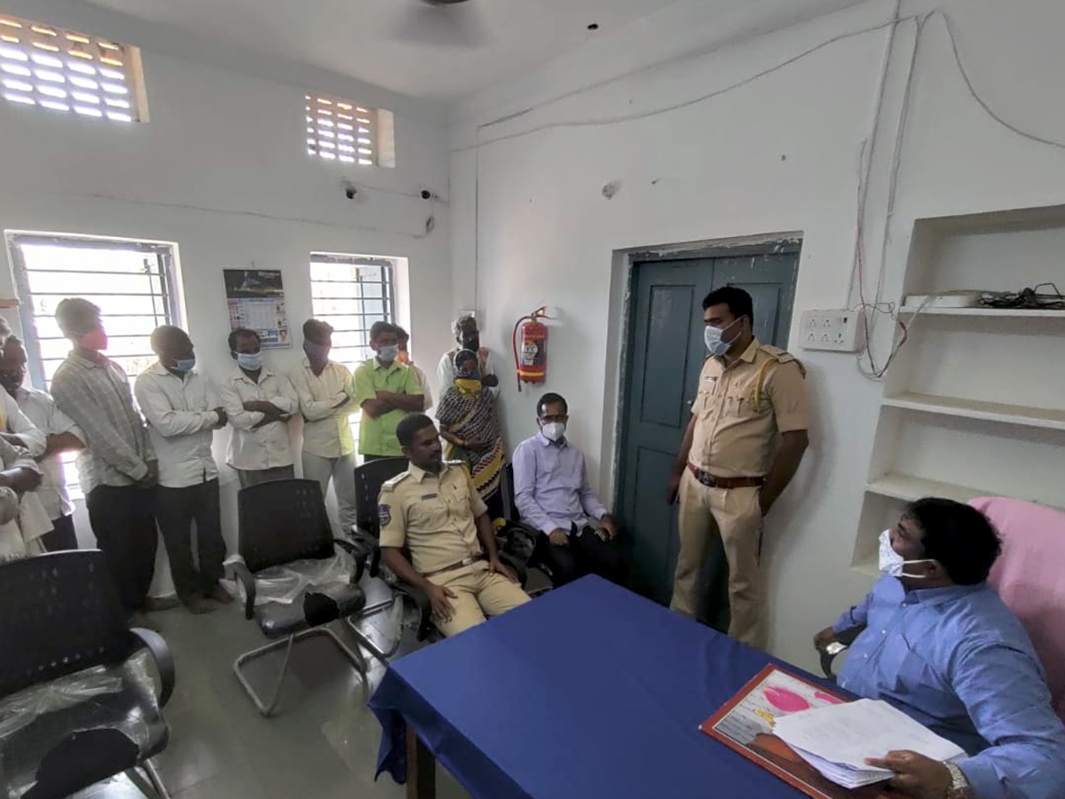 Rangareddy : తాసిల్దార్‌ ముందు పన్నెండు మంది బైండోవర్‌