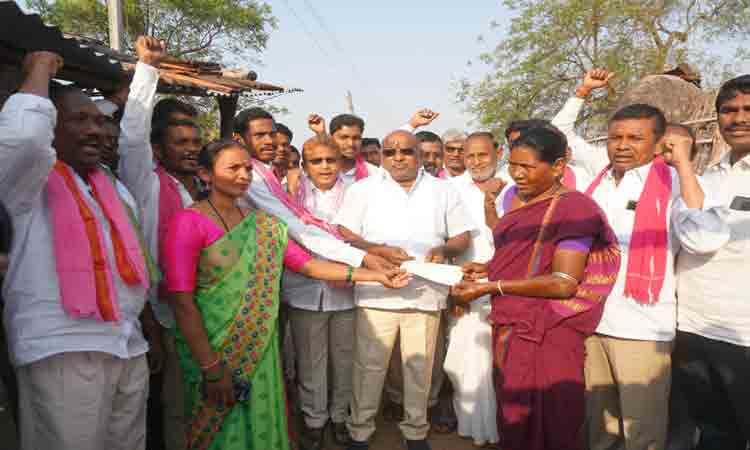 కల్యాణలక్ష్మితో లక్షల కుటుంబాల్లో వెలుగులు