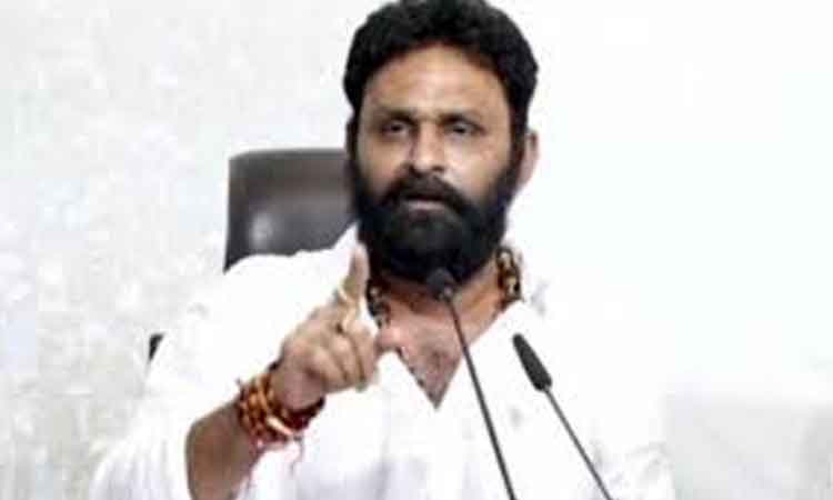 సినీ పరిశ్రమ సమస్యలకు చంద్రబాబే కారణం : మంత్రి కొడాలి