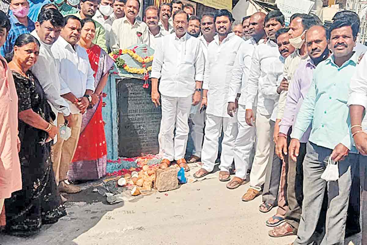 వరద నీటి సమస్యకు శాశ్వత పరిష్కారం