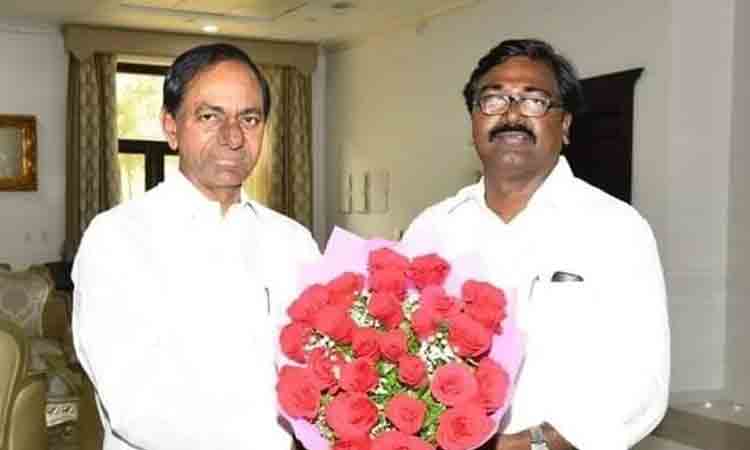 మరో మహాత్ముడు కేసీఆర్‌