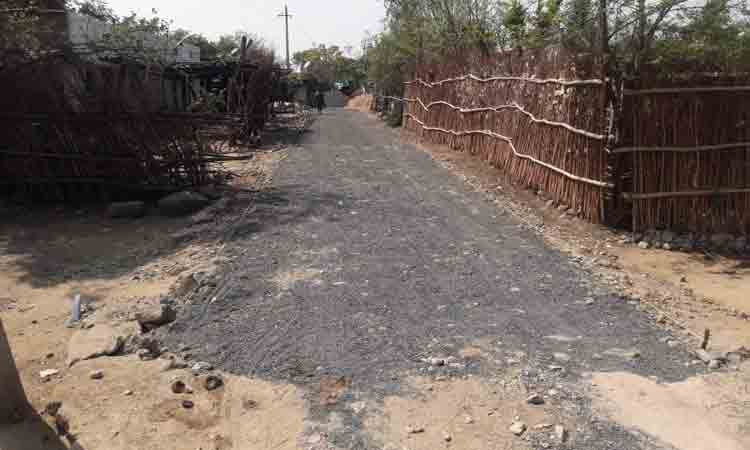 అంతర్గత మట్టిరోడ్లకు మహర్దశ