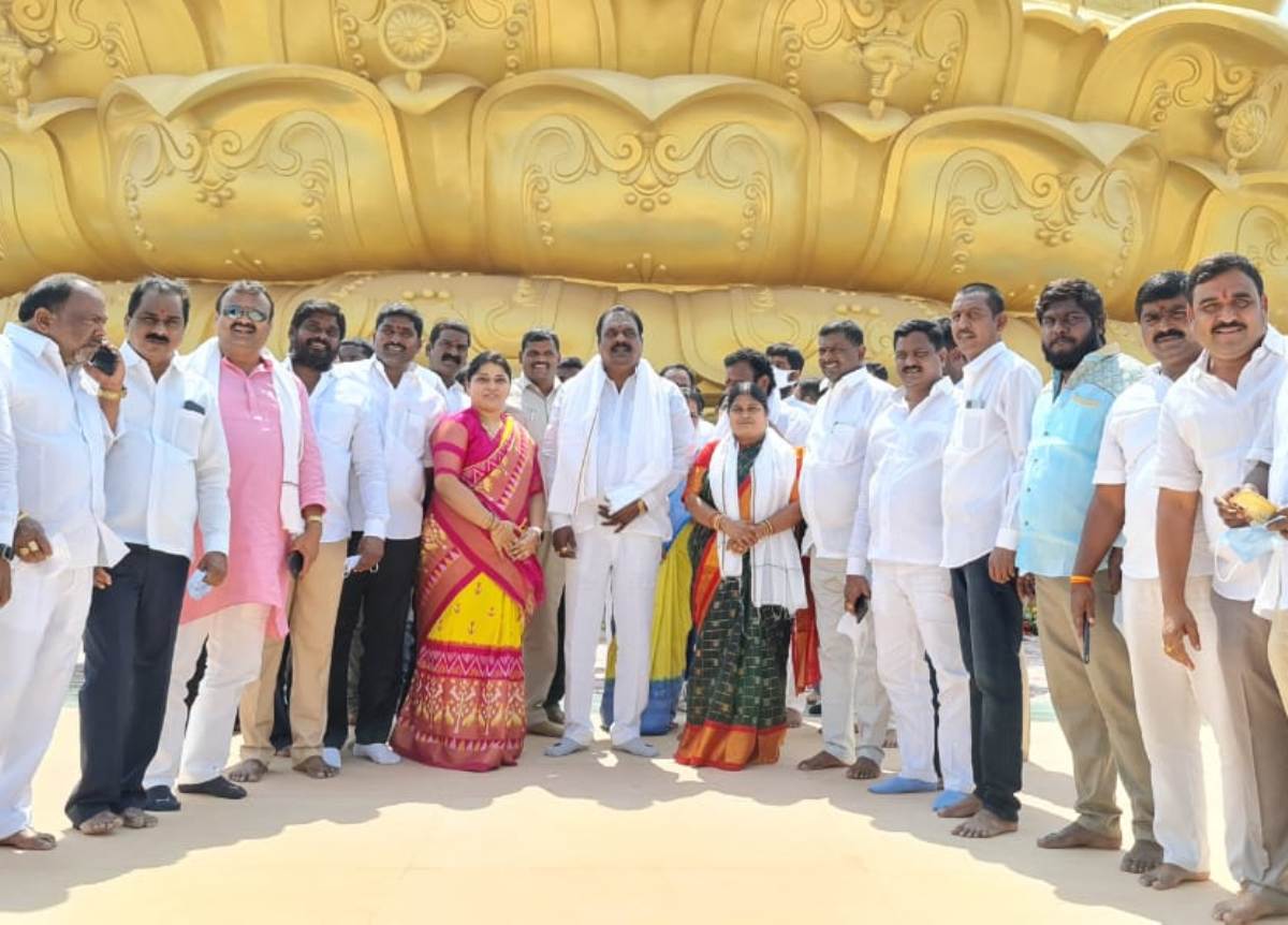 Samathamurthy | సమతామూర్తిని దర్శించుకున్న ఎమ్మెల్యే ప్రకాశ్‌ గౌడ్‌