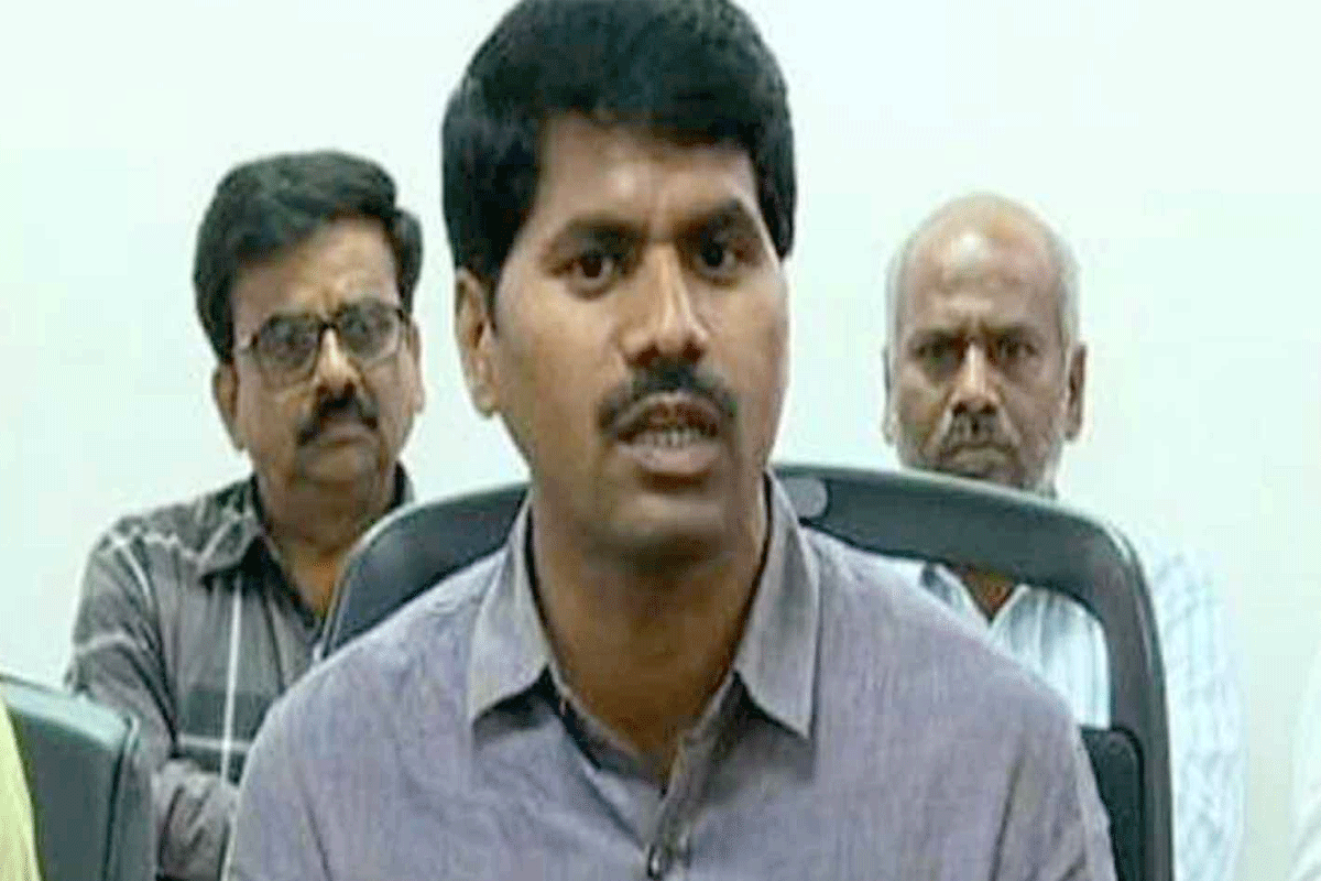 చలో విజయవాడను చూసైనా ప్రభుత్వం స్పందించాలి : ఏపీ సచివాలయ సంఘం నేత వెంకట్రామిరెడ్డి