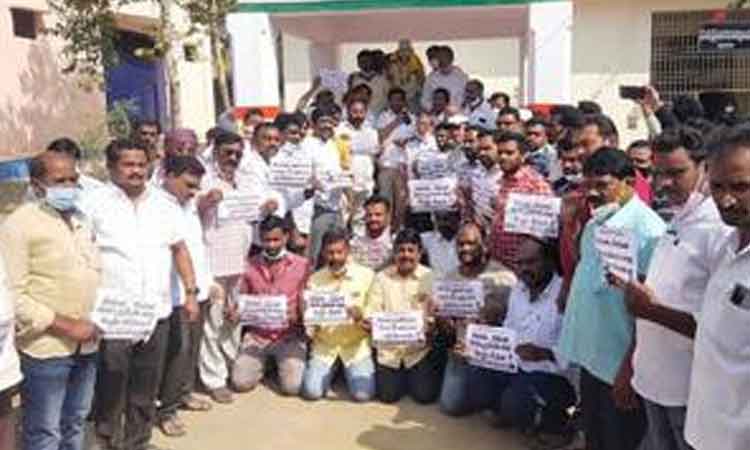 మార్కాపురంలో మాజీ సైనికుల ర్యాలీ..