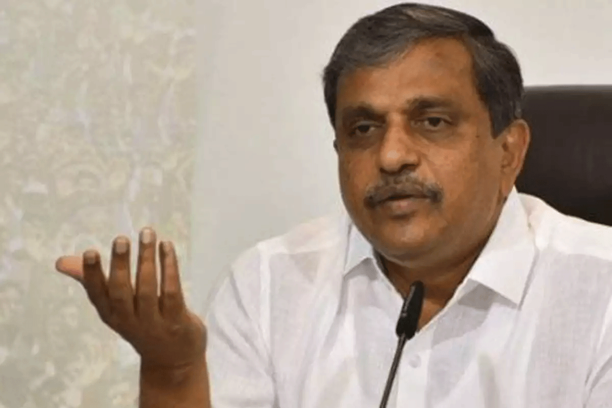 ఉద్యమంలో రాజకీయ, అసాంఘిక శక్తులు ప్రవేశిస్తే ఉద్యోగులకే సమస్య : సజ్జల