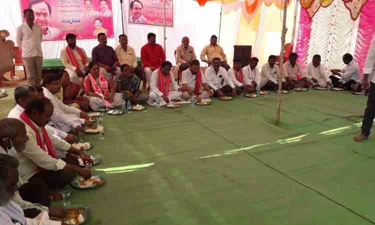 రాష్ర్టాభివృద్ధికి సీఎం కేసీఆర్ కృషి