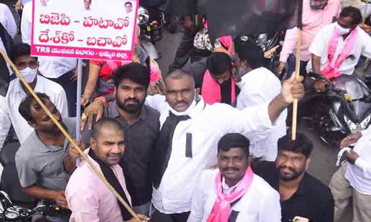 మోదీ.. నీ భరతం పడతాం