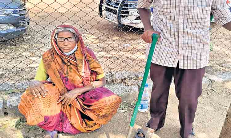కరోనా టెస్ట్ పేరుతో భూమి అక్రమ రిజిస్ట్రేషన్
