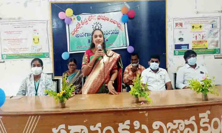 అంగన్‌వాడీల సేవలు అమూల్యం