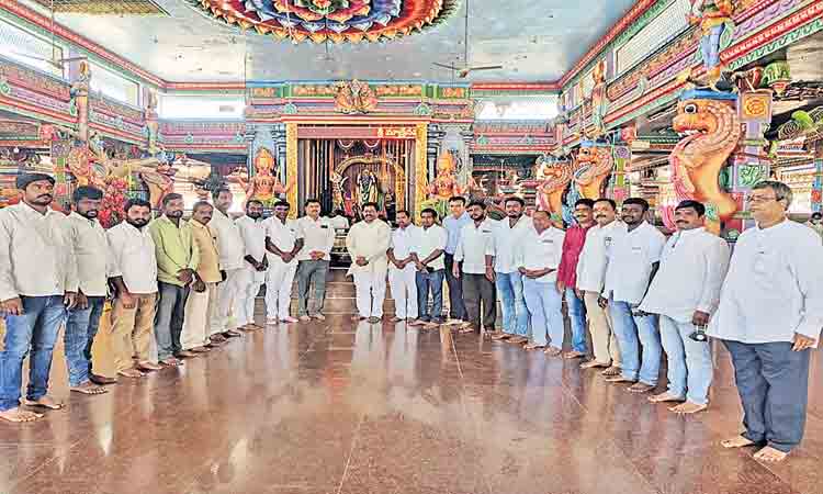 సీఎం కేసీఆర్‌తోనే ఆలయాలకు పూర్వ వైభవం