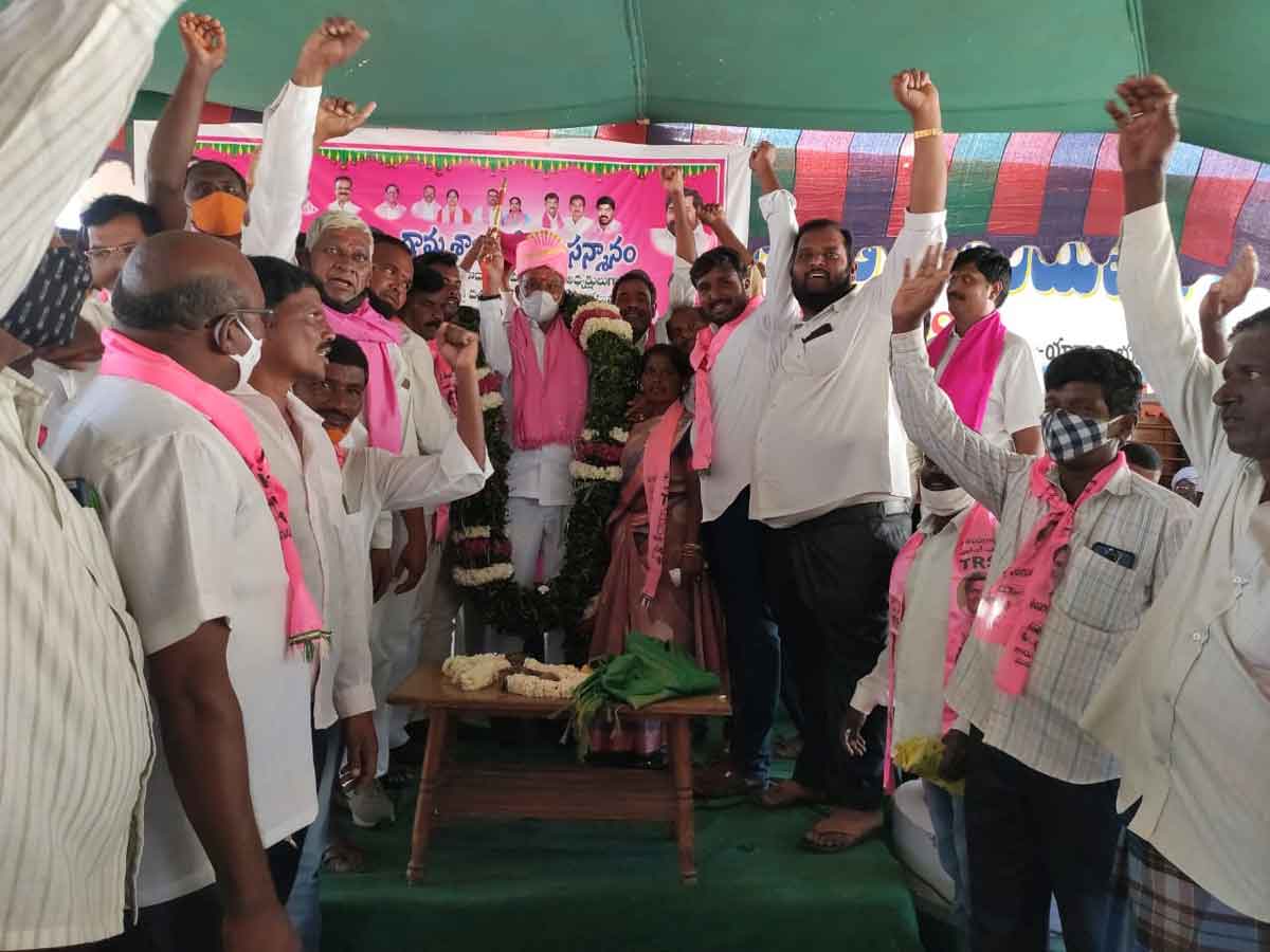 కుట్రలు, కుతంత్రాలతో అభివృద్ధిని ఆపలేరు