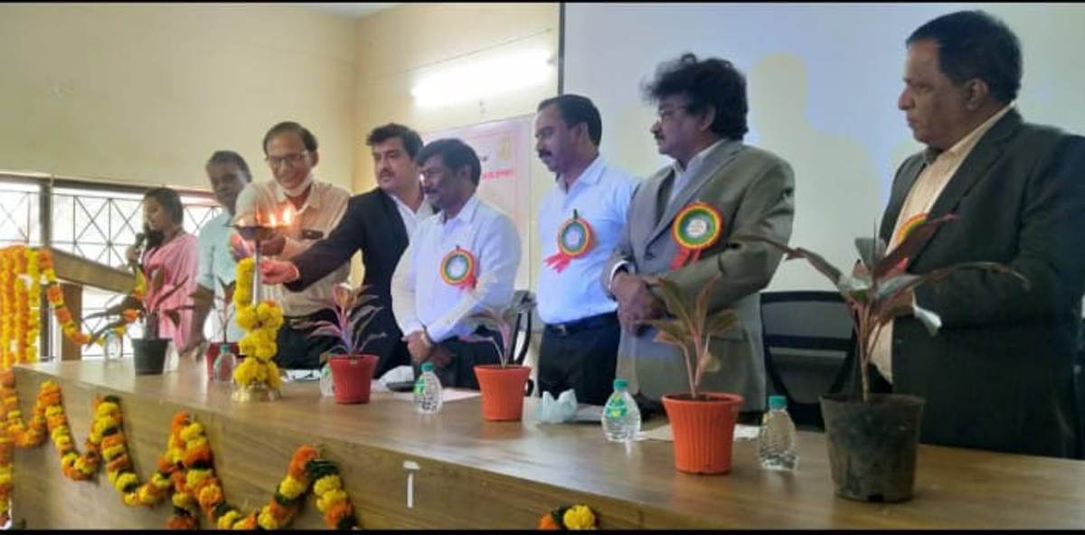 Conferences | సామాజిక.. వైజ్ఞానిక స‌ద‌స్సులు ఎంత‌గానో ఉప‌యుక్తం