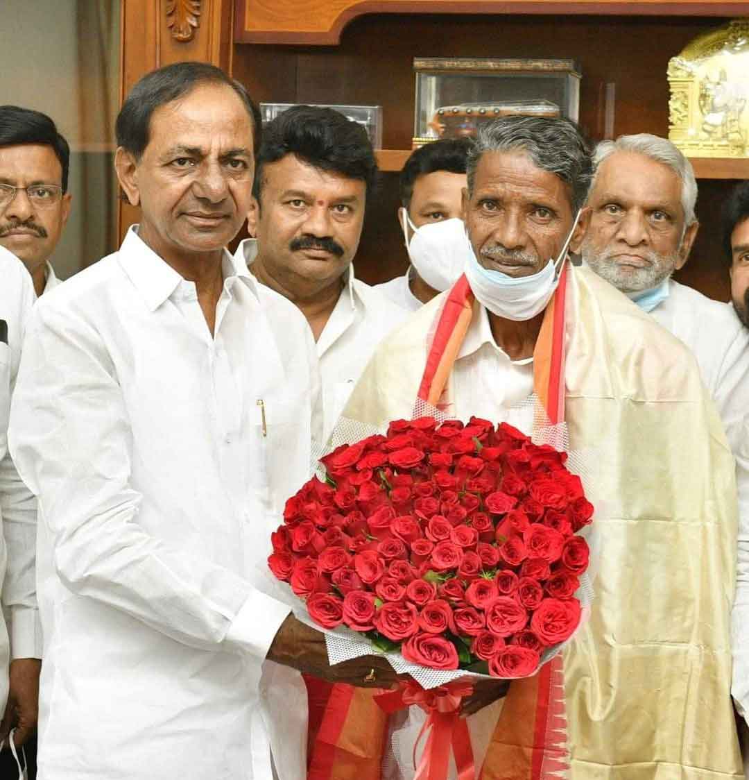 పద్మశ్రీ రామచంద్రయ్యకు కోటి నజరానా