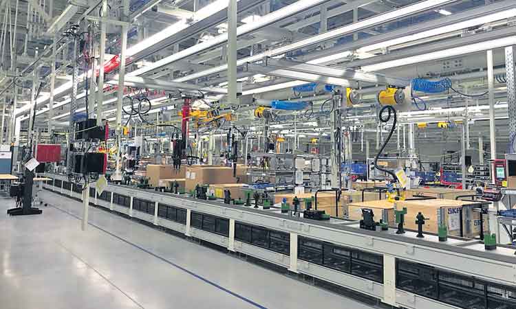 పడకేసిన పారిశ్రామికోత్పత్తి