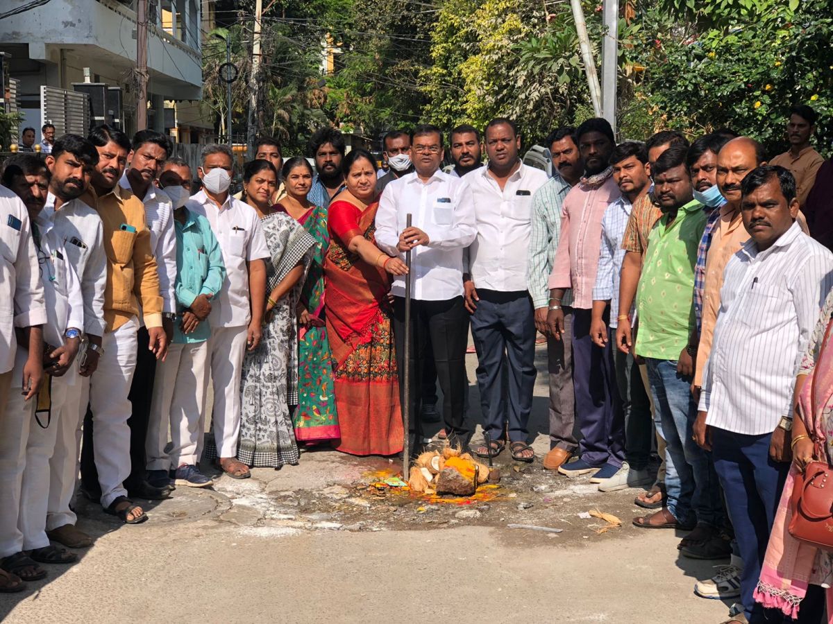 Development and welfare | అభివృద్ధి, సంక్షేమం రెండు కళ్లుగా పాల‌న‌ : ఎమ్మెల్యే కాలేరు వెంకటేశ్‌