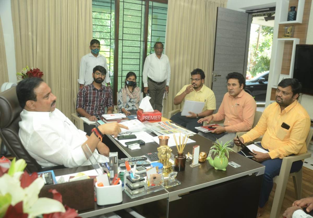 Sewage problems | మురుగు నీటి సమస్యల పరిష్కారం కోసం రూ.9కోట్లు