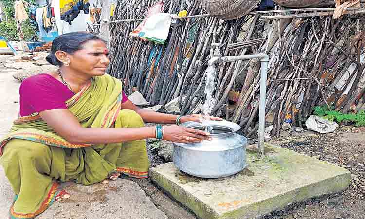 తెలంగాణలో ఇంటింటికీ శుద్ధజలం