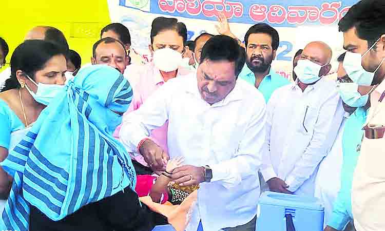 ఆరోగ్య తెలంగాణ సాధనే కేసీఆర్‌ లక్ష్యం