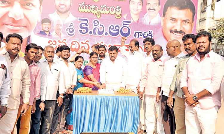 అభివృద్ధి ప్రదాత సీఎం కేసీఆర్‌